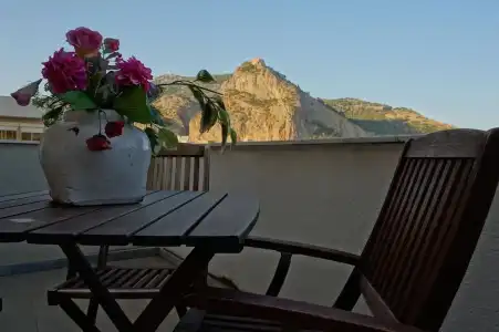 Marbela Apartments & Suites - 112