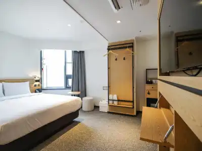 Henn na Seoul Myeongdong - 36