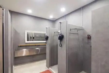 Nornyaowarat Hostel - 13
