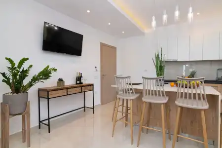 Aphrodite Studios & Apartments - 28
