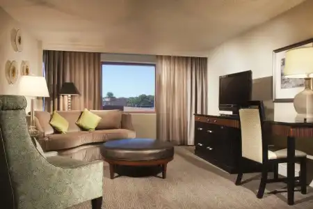Omni Charlottesville - 6