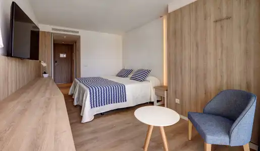 Hipotels Bahia Cala Millor - Adults Only - 5