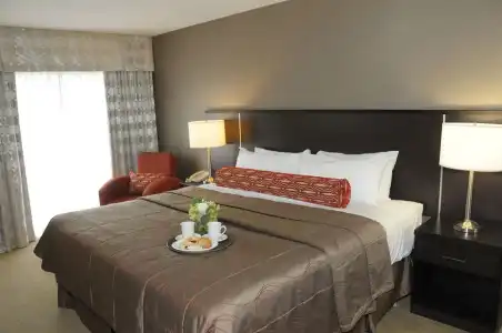 Admiral Inn Burlington - 2