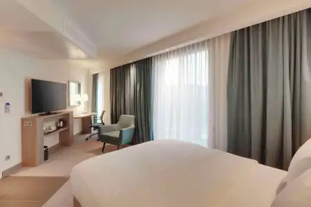 Hampton by Hilton Stuttgart City Centre - 4