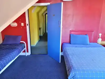 Stafford Gables Hostel - 57