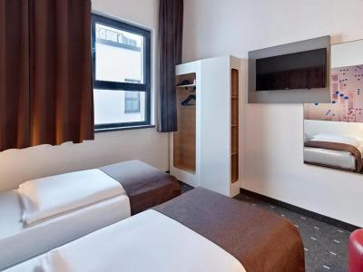 B&B Köln-Troisdorf - 31