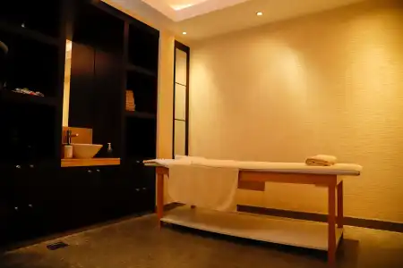 Crowne Plaza Sohar by IHG - 17