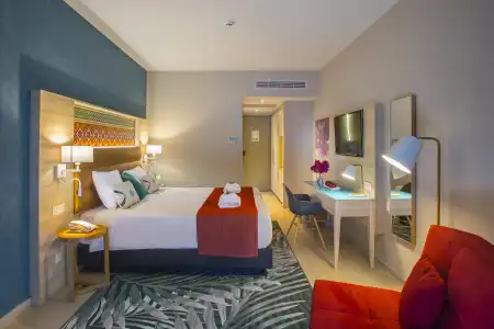 Leonardo Cypria Bay - 36