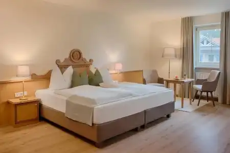 Majestic – Unique Spa Resort - 23