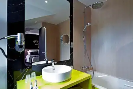 Hôtel le Kennedy, Clermont-Ferrand, The Originals Relais - 117