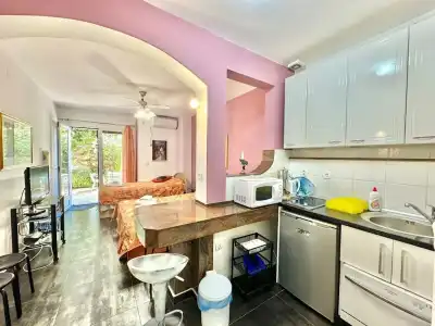 Sun Rose Apartments - 17