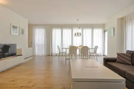 The Rooms - 283