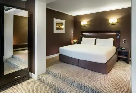 DoubleTree by Hilton Queenstown - 50