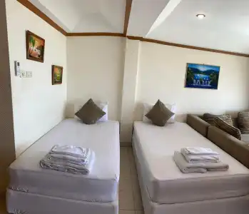 Seaview Sriracha - 25