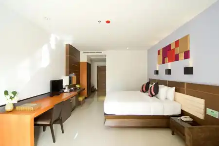 Welcome World Beachfront Resort - 25