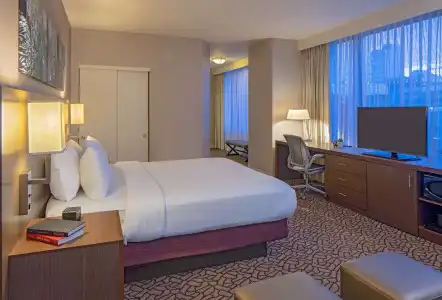 Hilton Garden Inn Downtown Dallas - 2