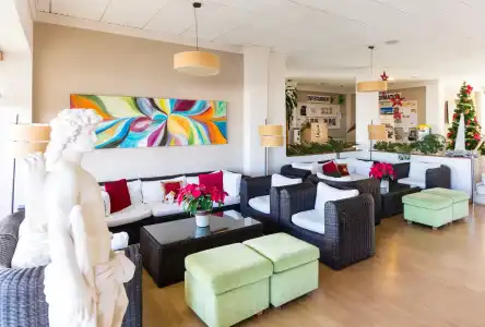 Regency Torviscas Apartments & Suites - 1