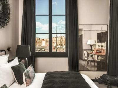 Maisons du Monde Hôtel & Suites - Marseille Vieux Port - 57