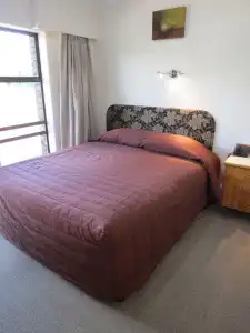 Beetham Park Motel - 16