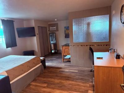 Adobe Inn - 42