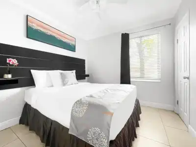 Hollywood Beachs - 141