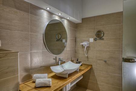 Splendour & Suites - 41