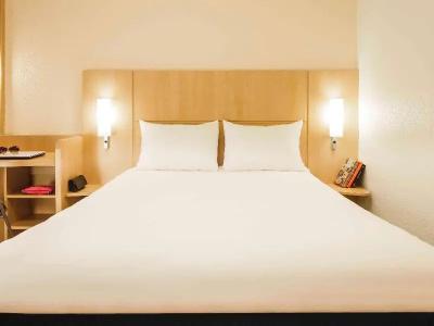 Ibis Versailles Château - 35