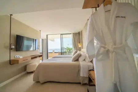 Relaxia Beverly Suites - 57