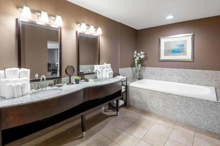 Wingate by Wyndham St. George - 16