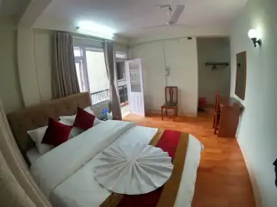 Om Tara Guest House - 37