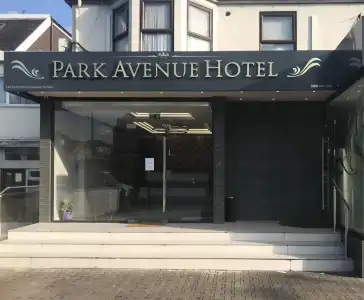 Park Avenue - 0