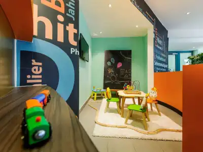 ibis Styles - 4