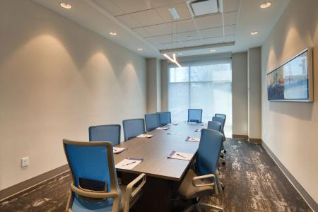 Holiday Inn Express & Suites Charlotte - South End by IHG - 47
