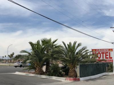 Crown Motel - 13