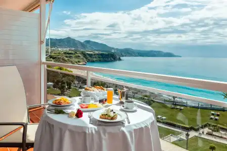 Parador De Nerja - 11