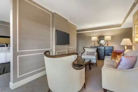 Omni Shoreham - 137