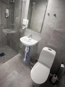 Aveny Bed & Breakfast - 33