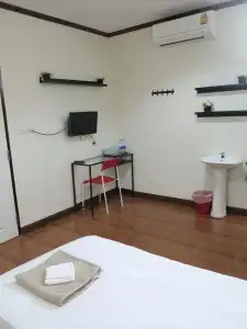 Pro Chill Krabi Guesthouse - 9