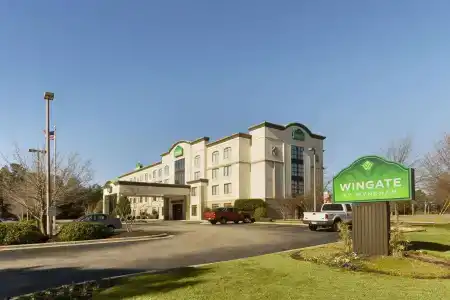 Holiday Inn Express Fayetteville – Fort Bragg by IHG - 7