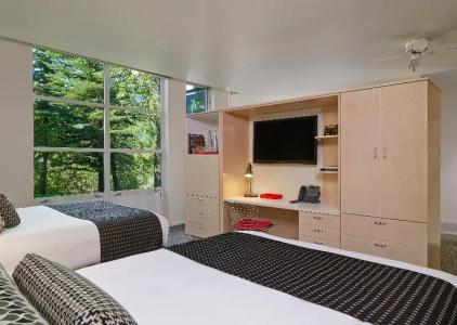 Aspen Meadows Resort - 19