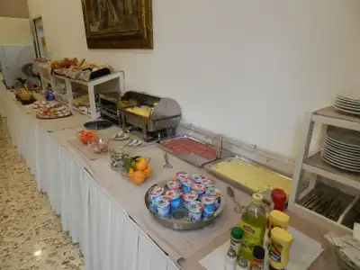 Sisters Hostel - 12