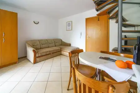Apartments and Rooms Degra - 11