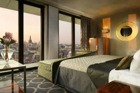 Uptown Palace - 13