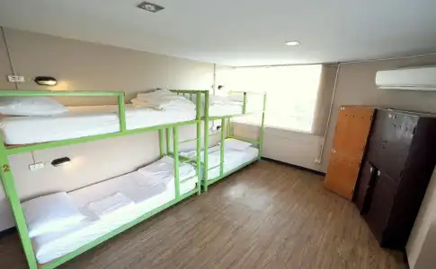 Chang Chang Hostel - 3
