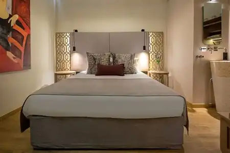Contessa Boutique - 17