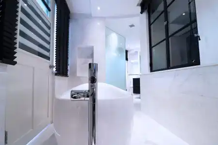 NuVe Urbane - 7