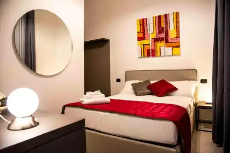 Bespoke Luxury Suites and Apartments - 5