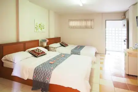 Thanapa Mansion - Hostel - 3