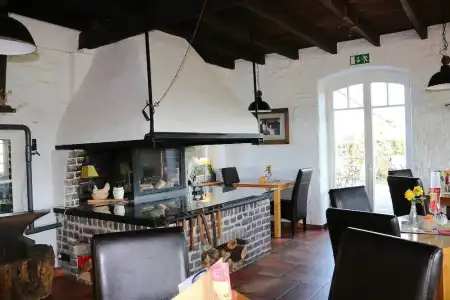 Zur Alten Schmiede - 22