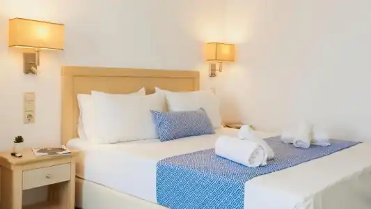 Veneto Sea View Apartments - 8